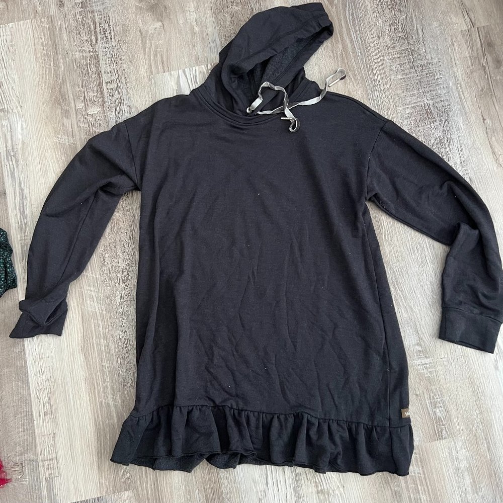 Matilda Jane GUC Black Hoodie Womens Small